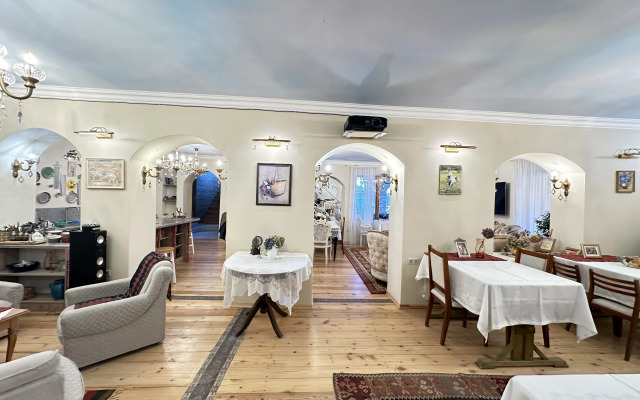 Guest house DEGHCENI