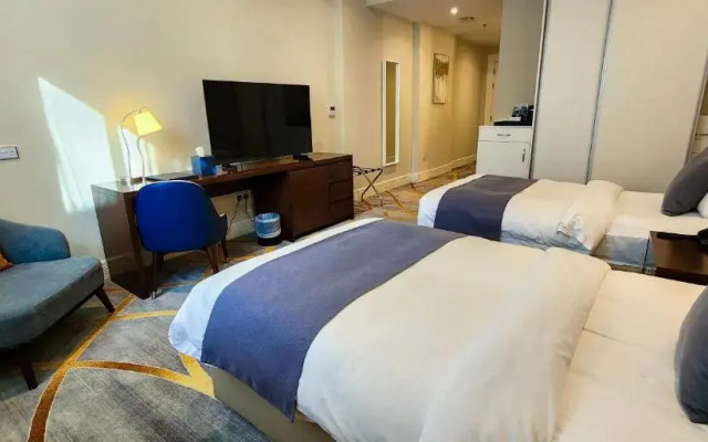 Отель Royal Sherao