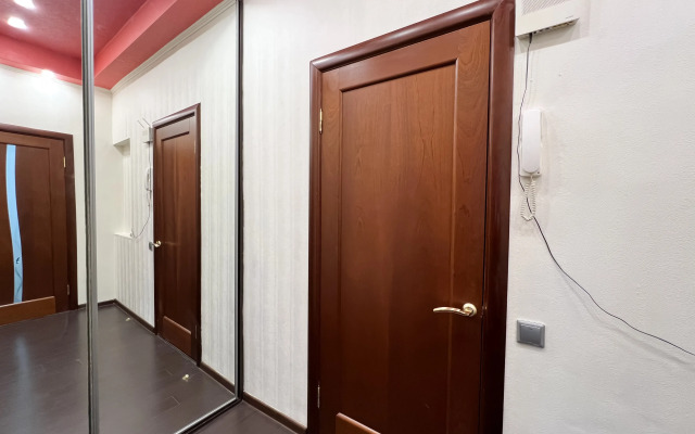 Квартира 1-комнатная  на Карла Маркса 6/1