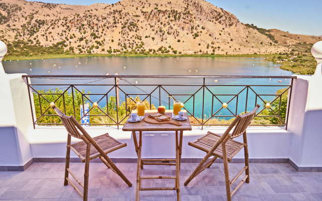 Lake View Suites Hotel