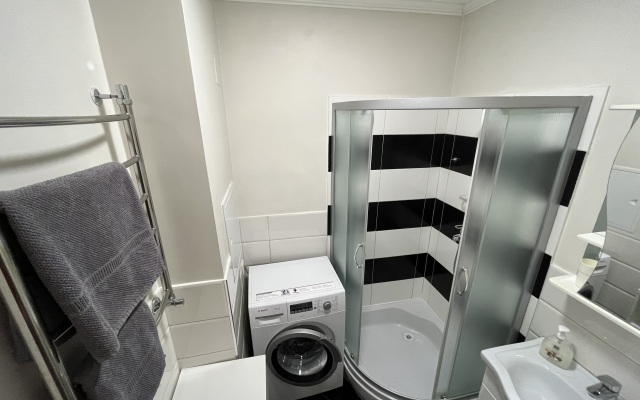 M. Smolenskaya Stilnaya 1-Kh Komn. Flat