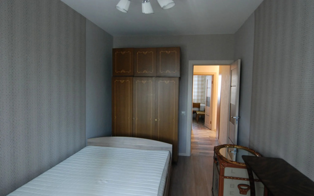 Апартаменты Уютная 2-х комнатная квартира у парка