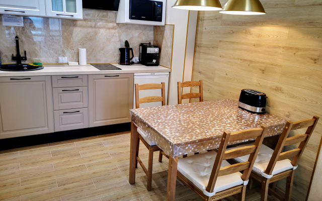 Апартаменты на Ангарской 100а