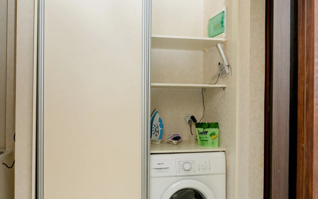 Studija u morja na Prosveshhenija Letnie nochi Apartments