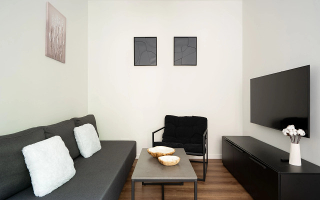 Апартаменты с двумя спальнями рядом с Таврическим садом