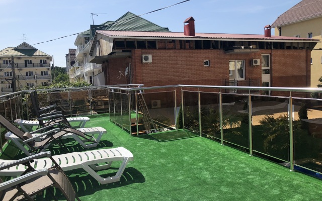 Udacha Hotel