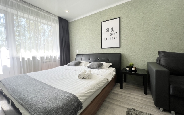 Na Naberezhnoy Apartaments