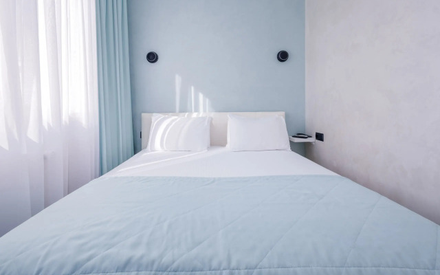 Апартаменты на Воскресенской 14/1