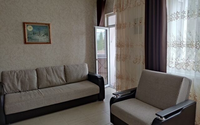 Studiya Na Demokraticheskoy 45a Apartments