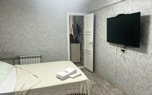 Na Yasnogorskoy 14 Apartments
