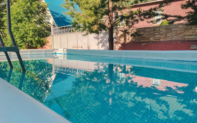 Edelveys Hotel