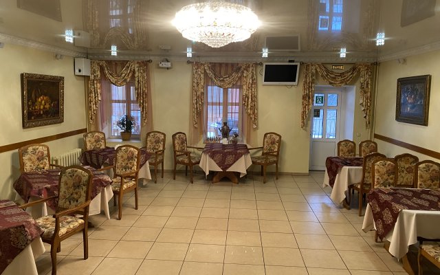 Гостиница Яръ