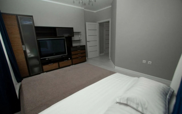 Апартаменты iRent на Бориса Опрокиднева 2