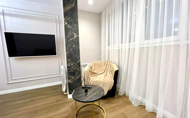 Zoloto Flat
