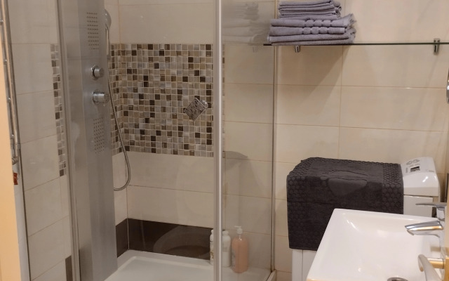 Na Ulitse Nekrasova, 18 Flat