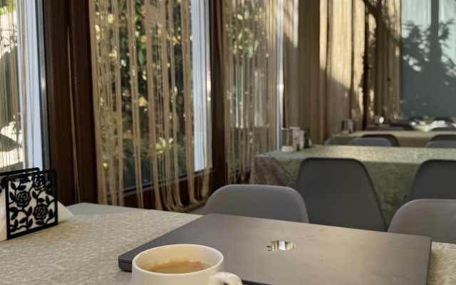 Paradiz Hotel