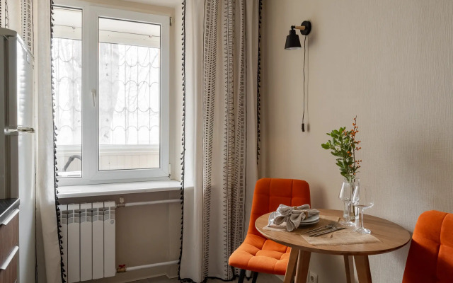 Apartment Kvart-Hotel, Narodnaya, 9