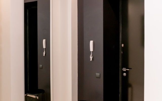 Апартаменты Black & White