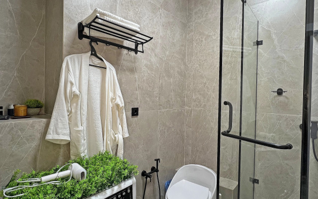 Апартаменты Очаровательная квартира в лучшей локации Алматы