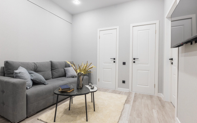 V Tsentre na Tukaya Flat