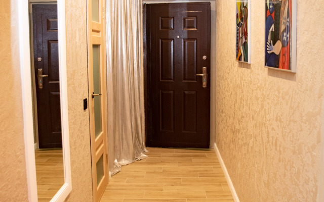 Kvartira U Trts Kristall Apartments