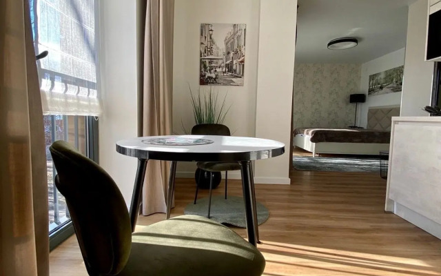U Berega Morya s Vidom Na Park  Apartments