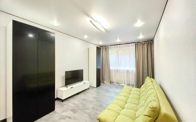 Квартира c Новым Ремонтом на Хлобыстова