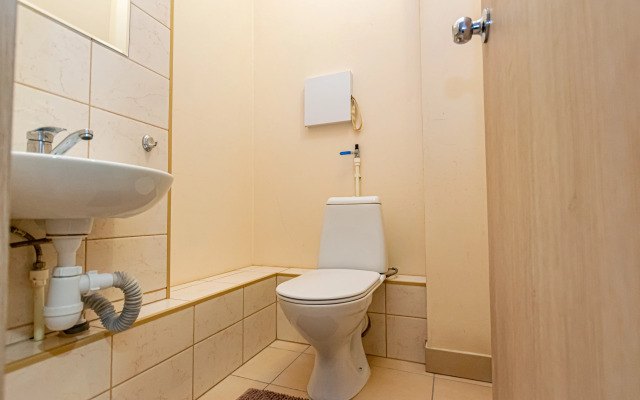 Apartments Cosmos Apart Na Revolyutsii 48 B (1)