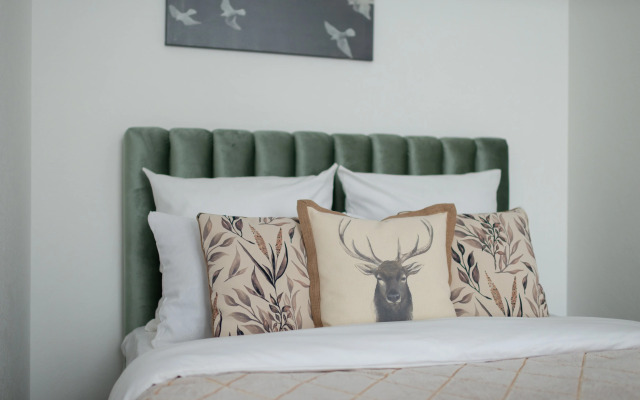 Апартаменты с собственной террасой возле реки в ЖК Акватория