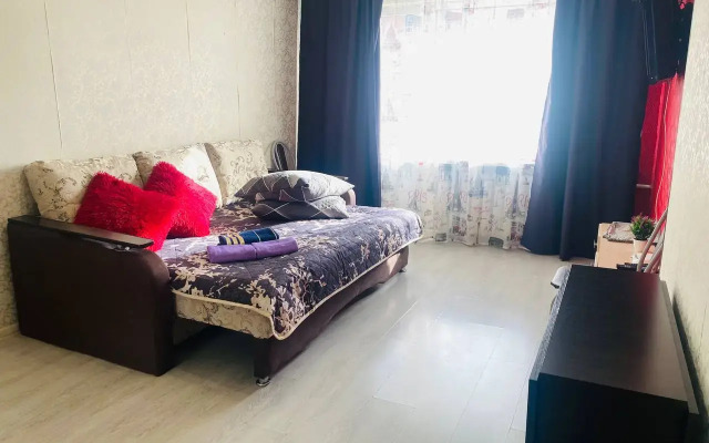 Na Ulitse Pobedy Flat