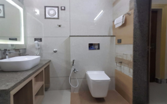 JM Vista Suites Hotel