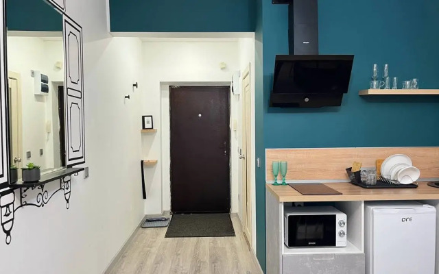 Studiya Na Beregu Angary Flat