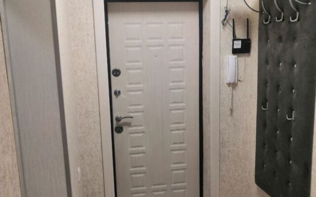 Na Ulitse Botvina 22 Flat