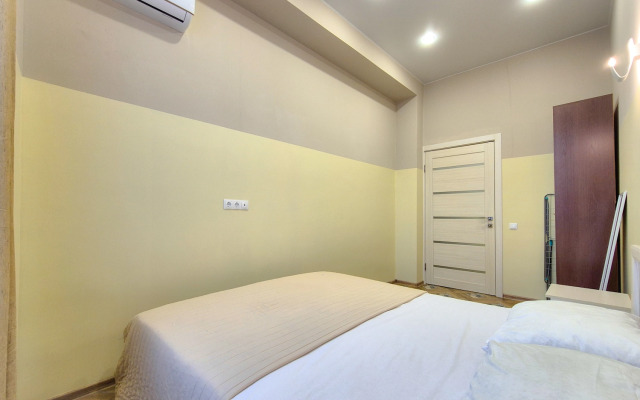 Квартира на переулке Белорусском, 1