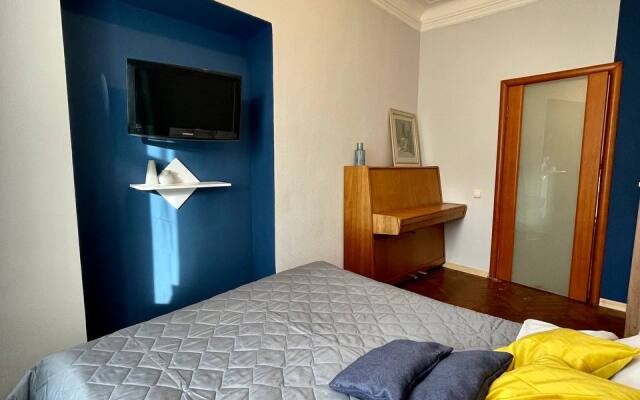 Апартаменты SivakApart c видом на Невский и Литейный проспекты