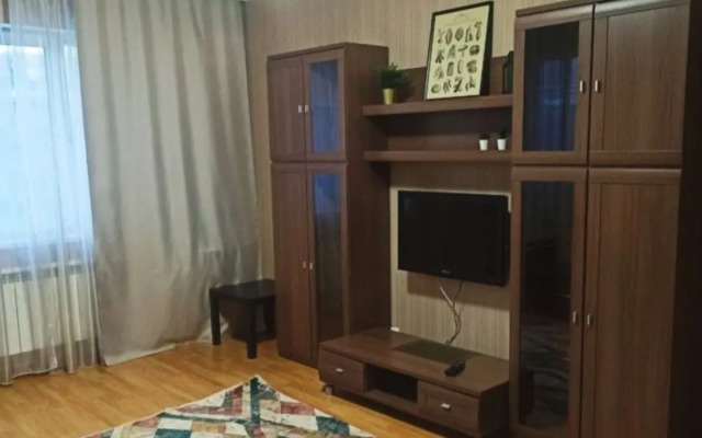 Апартаменты на Крылова 64/1