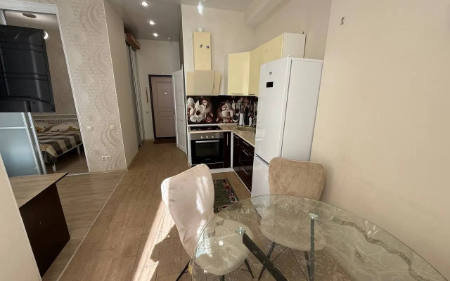 679 Krymskaya 89 Apartments