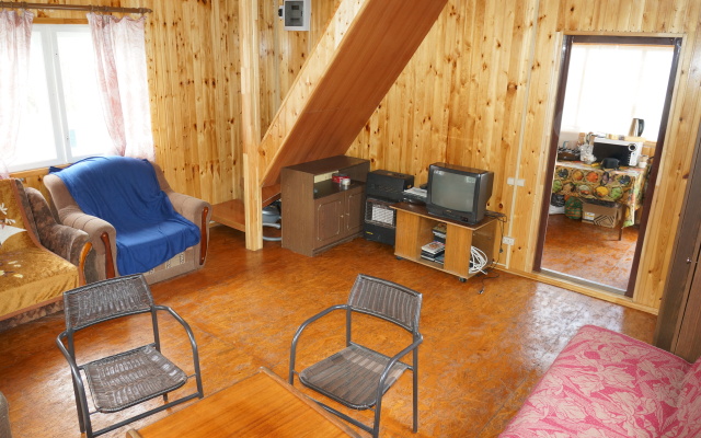 Dacha Na Oke Guest House