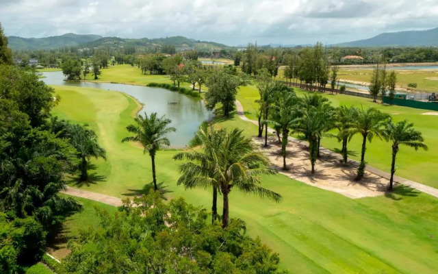 Апарт-отель Skypark Laguna by TropicLook