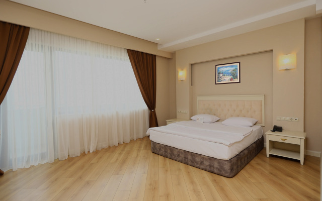 Park Dedeman Baku