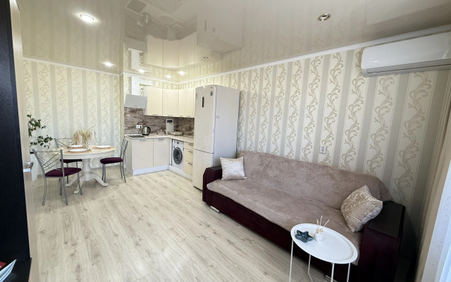 Yevro Dvukhkomnatnaya Apartments