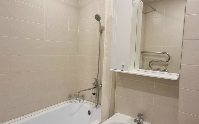 Dvukhkomnatnaya Studiya Flat