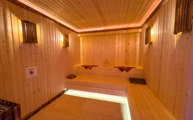 Sera Lake Center Hotel