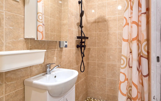 Stary Gruzin Na Rebrova Mini-Hotel