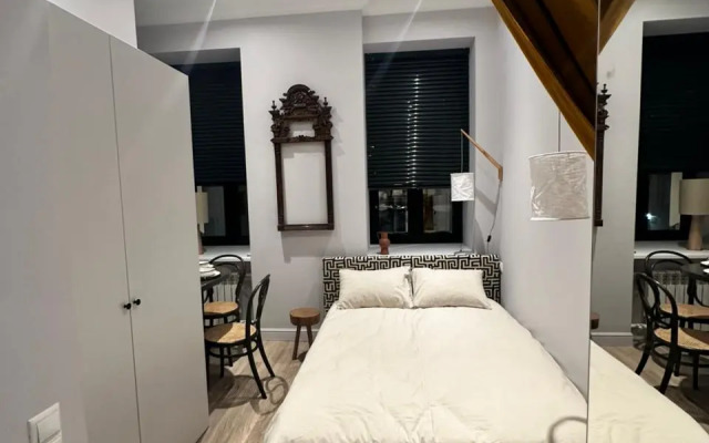 Апартаменты Дизайнерская студия в центре столицы