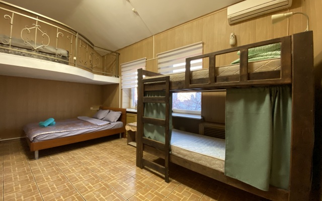 Mini-Otel Port House V Tsentre Goroda