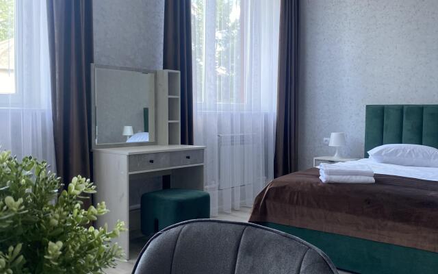 Grand Hotel