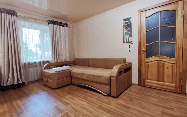 Na Oktyabryskom 6 Flat