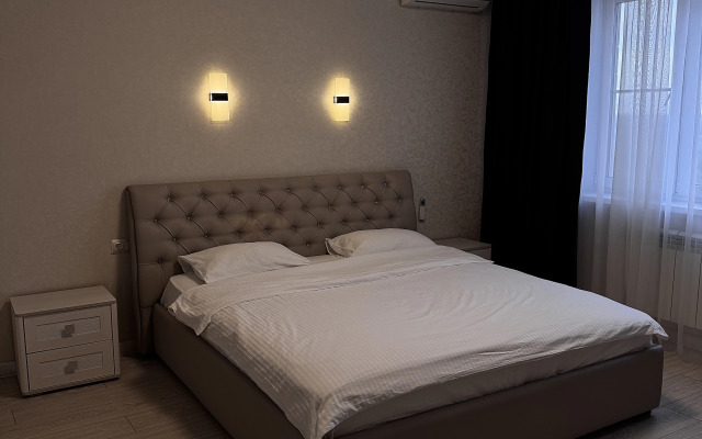 Stilnaya Dvukhkomnatnaya Flat