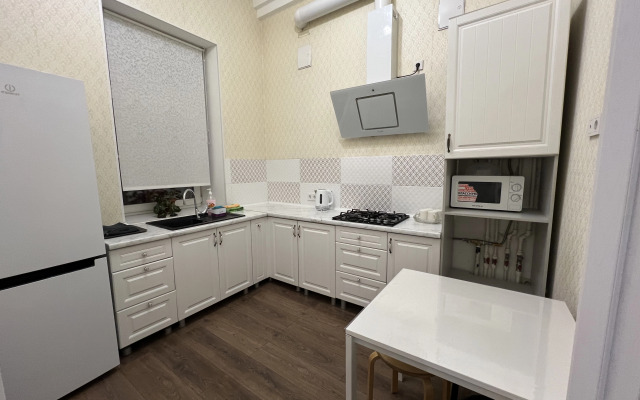 Квартира с евроремонтом и высокими потолками в исторической части города